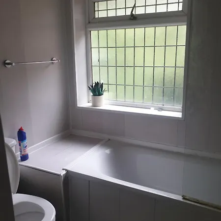 Pensión Mother-in-law *