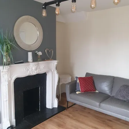 Mother-in-law Leeds (West Yorkshire)