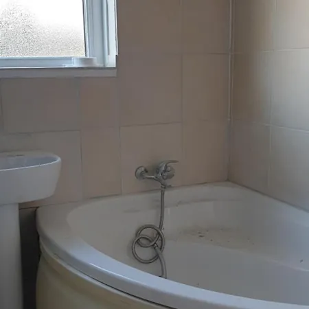 Pensión Mother-in-law