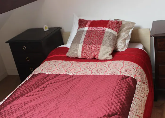 Mother-in-law Лідс