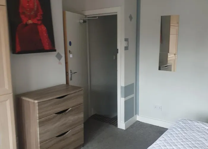 Гостьовий будинок Mother-in-law Лідс